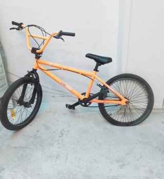 Bicicleta BMX Naranja