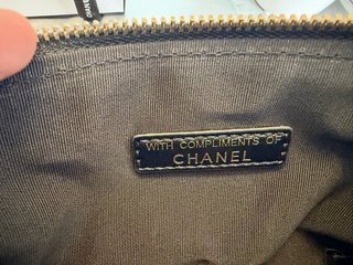 Cartera Chanel Terciopelo Negra