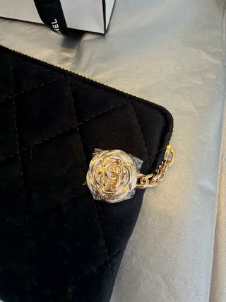 Cartera Chanel Terciopelo Negra