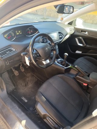 Peugeot 308 2014