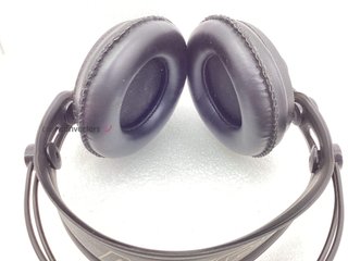 diadema akg k240