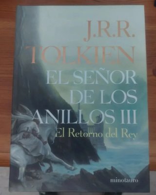 Lote de 6 libros de JRR Tolkien.