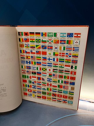 atlas universal, edelvives , 1964, buen estado