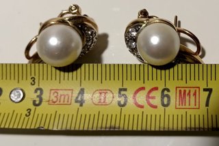 Pendientes vintage 1970 chap. oro con perla y 12 p