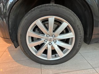 Volvo XC90 D5  MOMENTUM  235cv AWD Automático