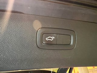 Volvo XC90 D5  MOMENTUM  235cv AWD Automático