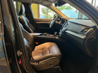 Volvo XC90 D5  MOMENTUM  235cv AWD Automático