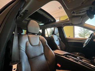Volvo XC90 D5  MOMENTUM  235cv AWD Automático