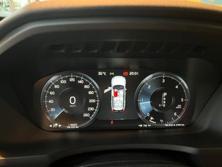 Volvo XC90 D5  MOMENTUM  235cv AWD Automático