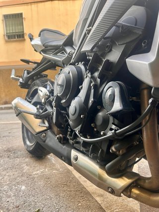 Triumph Street Triple 675