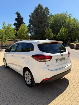 KIA Carens 2017