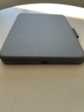 Funda Teclado Logitech Combo iPad A16