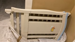 Cuna de Bebé de Madera
