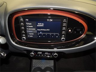 TOYOTA Aygo X Cross X CROSS NG22 70 Autom tico (s-CVT) 5P Trendy Editi
