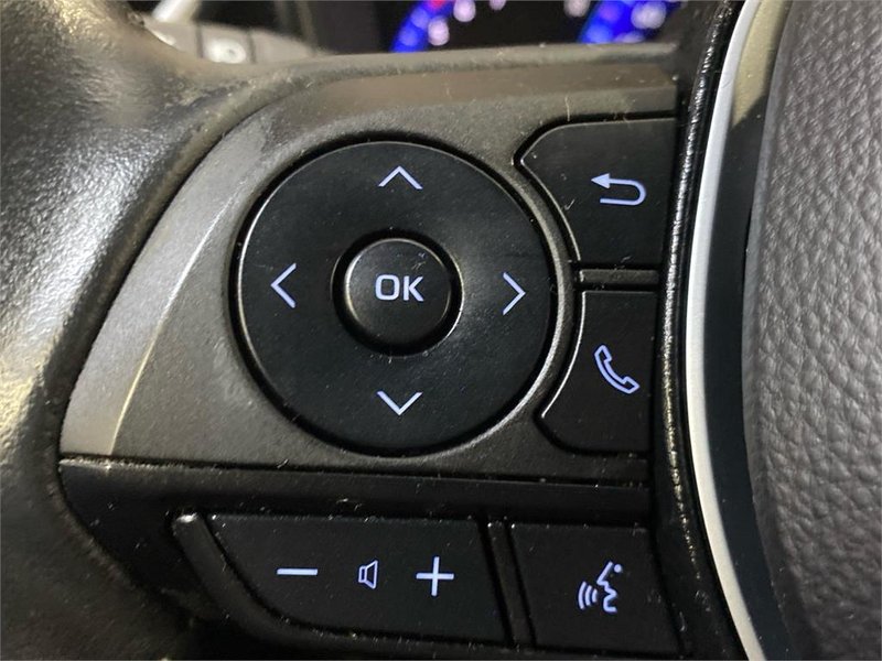 Toyota Auris 2022, foto 19