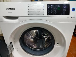 LAVADORA-SECADORA Siemens 10 kg.