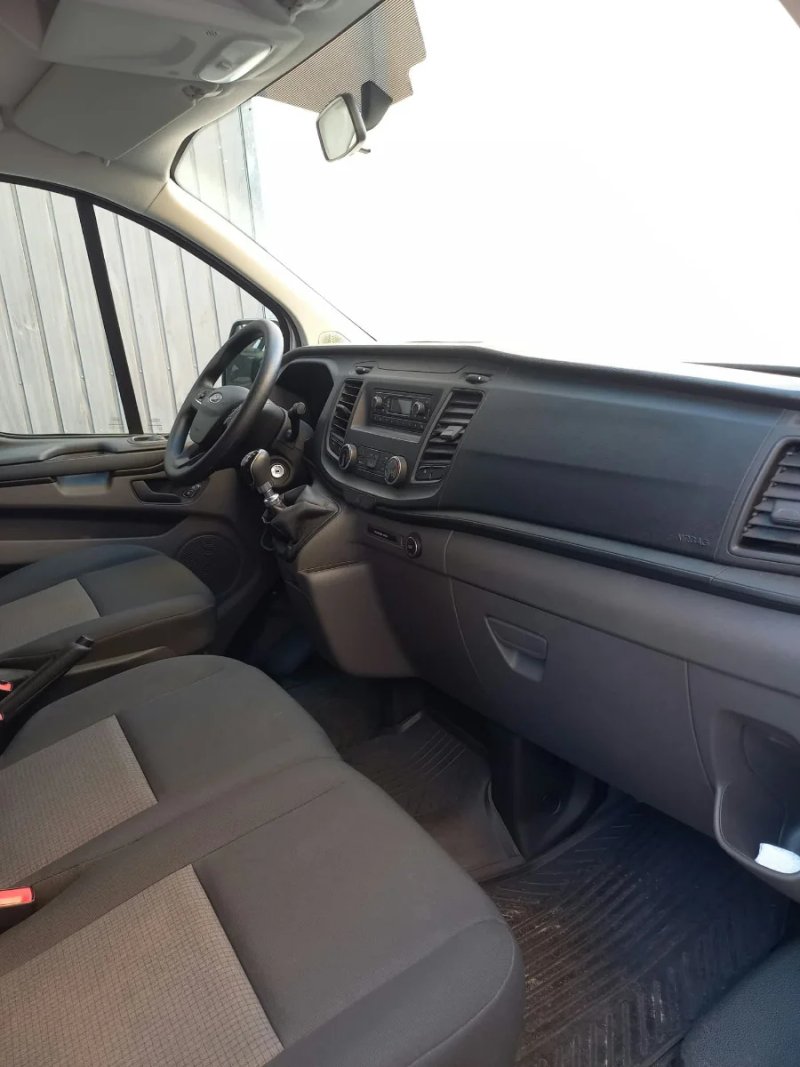 Ford Transit Custom 2019, foto 2