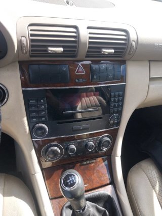 Mercedes-Benz Clase C 2006