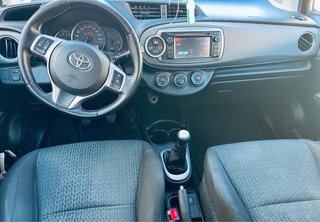 Toyota Yaris Toyota Yaris 2013