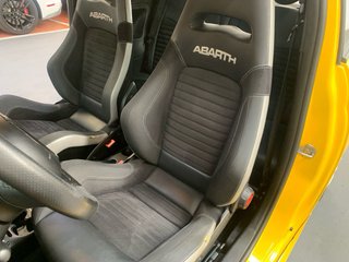 Abarth 595 Competizione Sabelt 2017