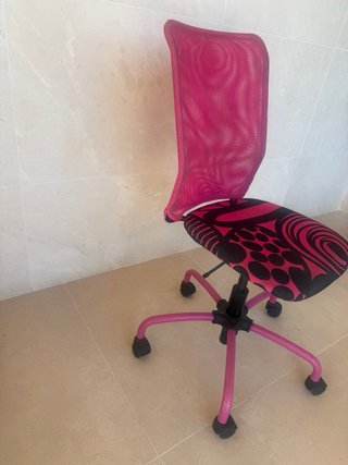 Silla giratoria Ikea rosa