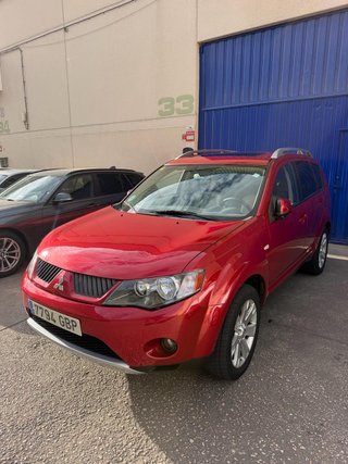 MITSUBISHI Outlander Mitsubishi Outlander 2.4 MIVEC 6S-CVT Kaiteki Plus