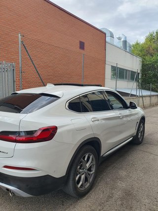 BMW X4 xDrive20d