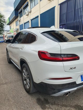 BMW X4 xDrive20d
