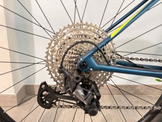 Bicicleta Merida carbono specialized orbea trek bh