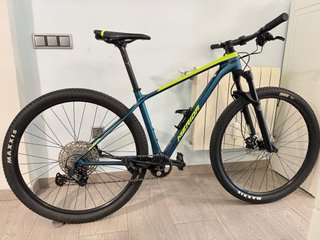 Bicicleta Merida carbono specialized orbea trek bh