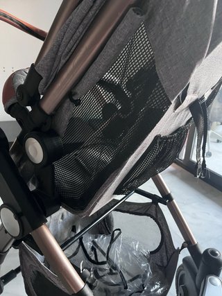 Carrito Bebé 3 en 1 Poco Uso