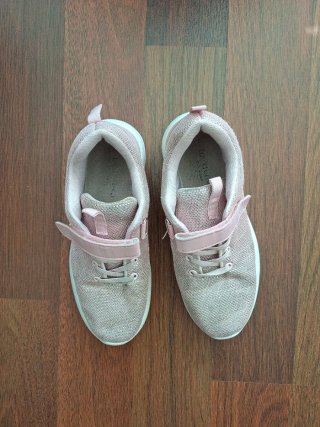 Tenis rosas y plateados talla 37