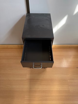 Cajonera Metálica Negra de 6 Cajones