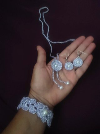 Lote bisutería artesanal pulsera pendientes collar