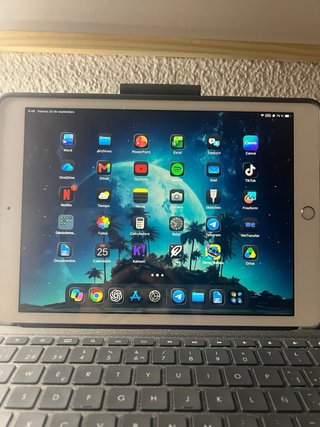 iPad Apple con Funda Teclado