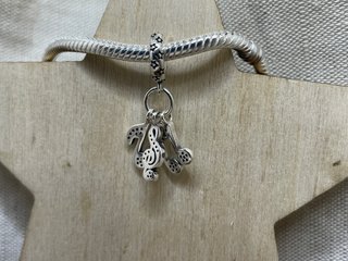 Charm Notas Musicales
