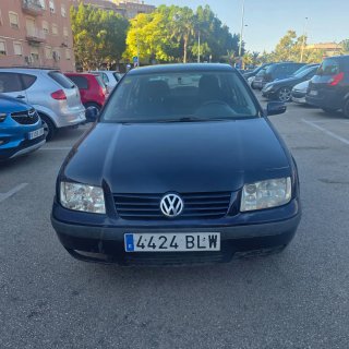 Volkswagen Bora 2002