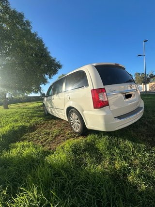 Lancia Voyager 2012