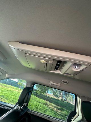 Lancia Voyager 2012