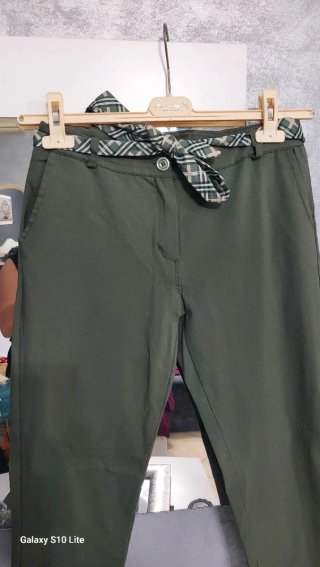 Pantaloni donna verde oliva
