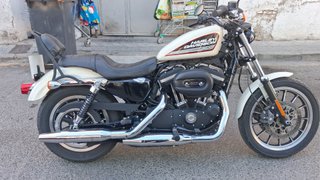Harley Davidson Sportster 883R Blanco perla