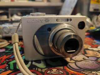 Fotocamera Sony Cyber-shot DSC-W1