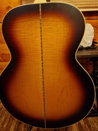 Epiphone SJ-200 Inspired by Gibson