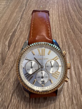Reloj Michael Kors Lexington oversize bitono