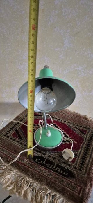 Lampada da tavolo vintage verde menta