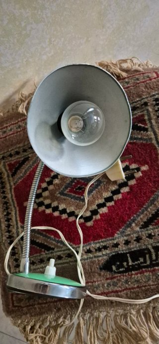 Lampada da tavolo vintage verde menta
