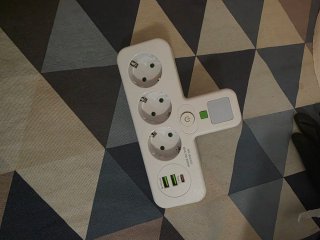 Regleta Enchufe con USB y Luz