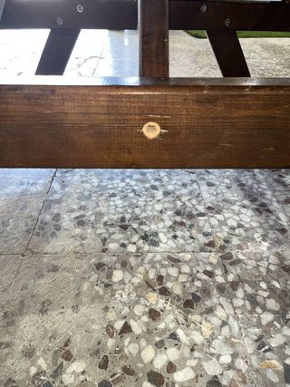 MESA CON BANCO DE MADERA