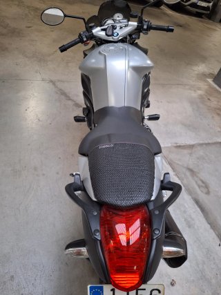 BMW K1200R Naked
