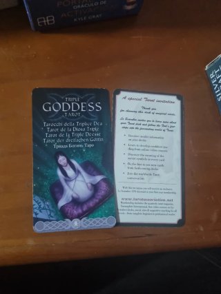 Baraja de Tarot con 78 cartas